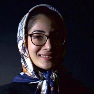 شکوفه امیر آبادی کارشناس و نویسنده استاد ای تی در حوضه سئو